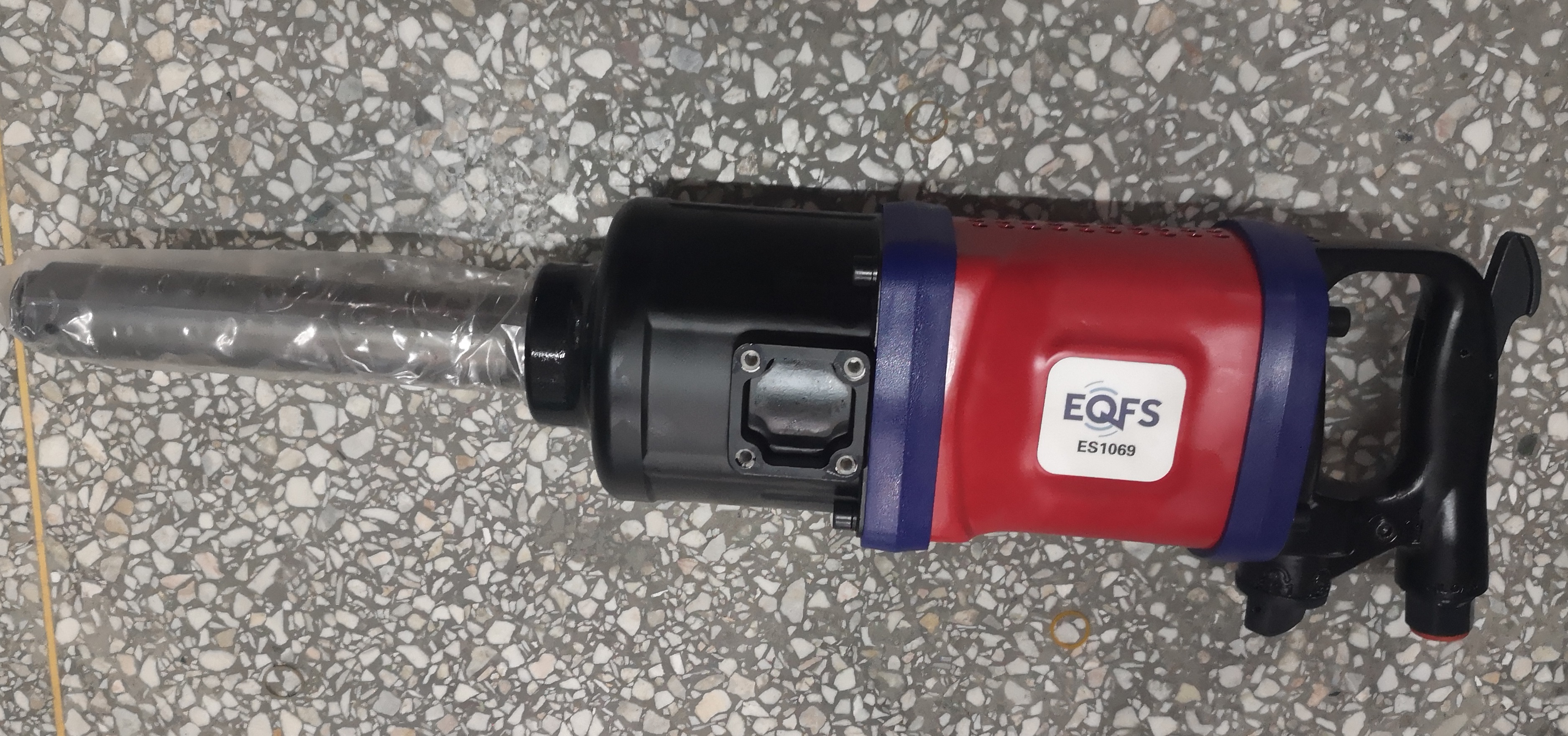 ES1069 Гайковерт грузовой