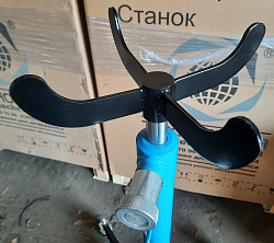 TS0102A Стойка трансмиссионная гидравлическая 0,5т